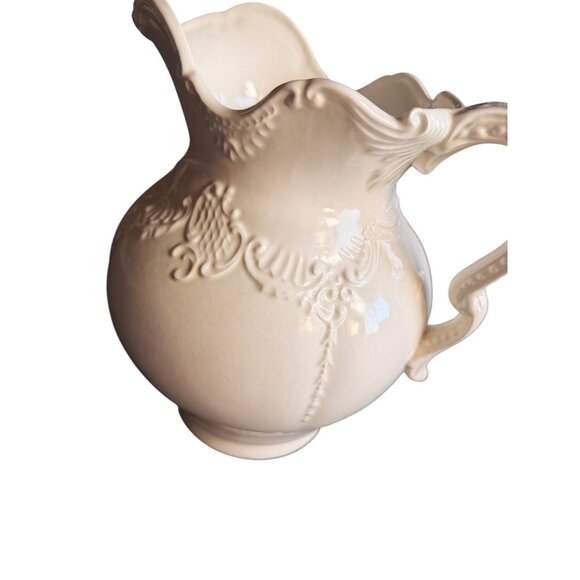 Large White Ceramic Pitcher With Ornate Embossed Design By Arnels - Picture 7 of 8